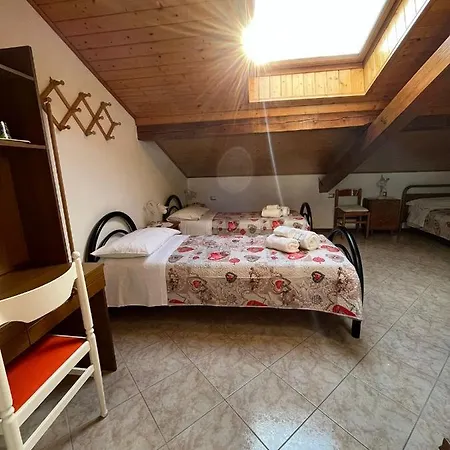 ゲストハウス Locazione Turistica Casa Cittadella *